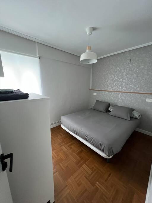 Piso Acogedor Cerca Del Centro. Apartment Burgo Екстериор снимка