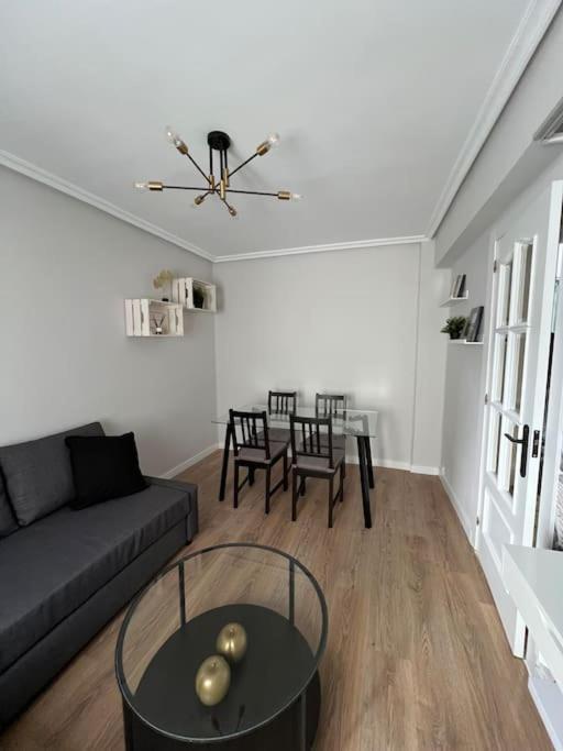 Piso Acogedor Cerca Del Centro. Apartment Burgo Екстериор снимка